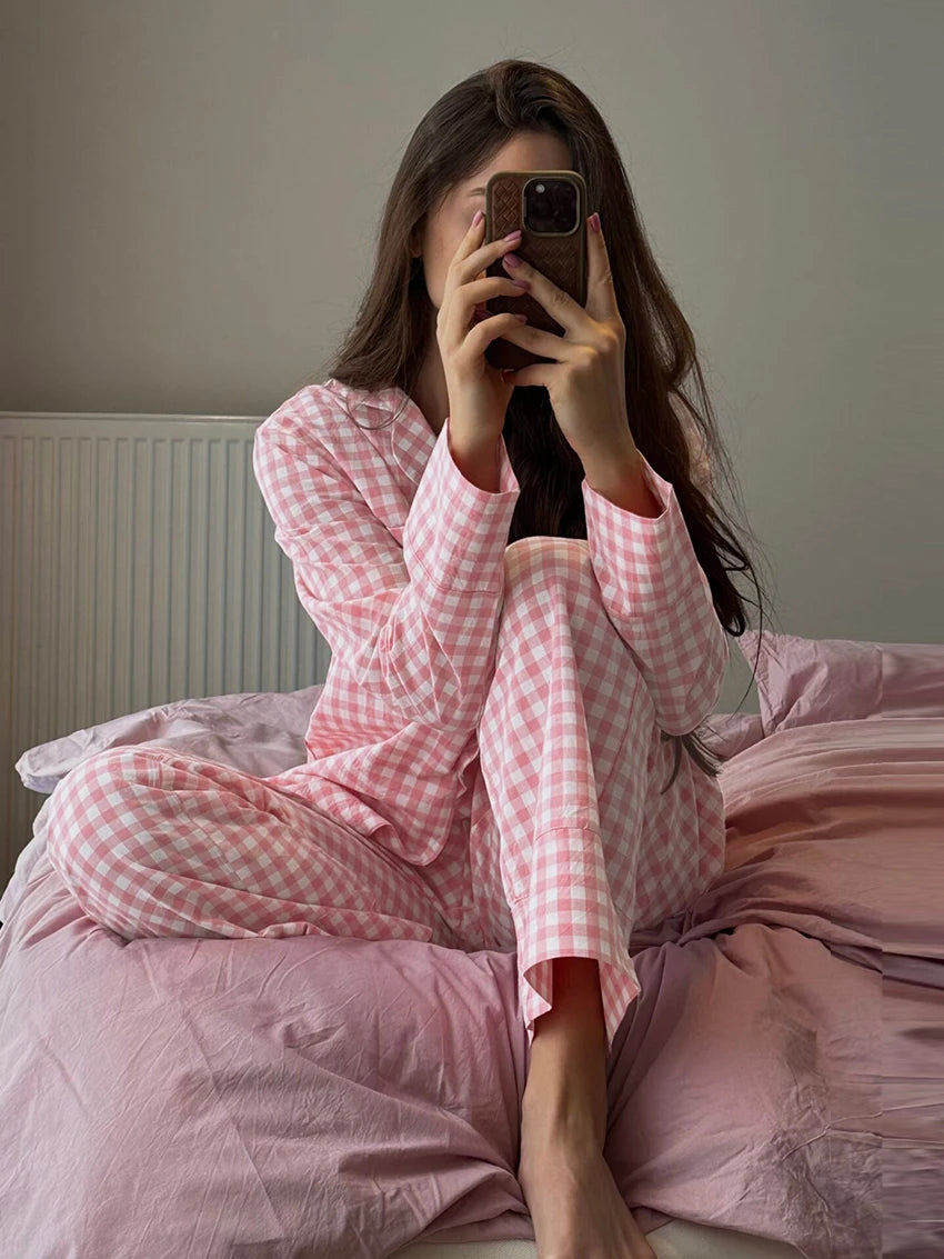 Pink Plaid Loose-Fit Turn-Down Collar Nightgown & Pajama Pant Set – Long Sleeve Sleepwear