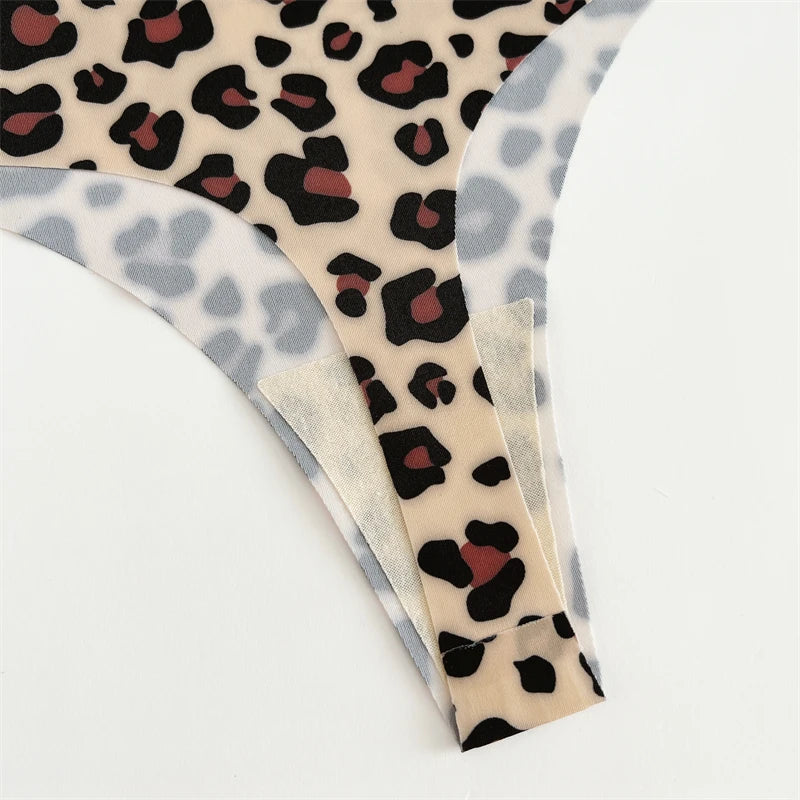 FINETOO Ultra Soft Seamless Graphic Print Thong Set – 4-Pack Stretch Leopard G-Strings for Women