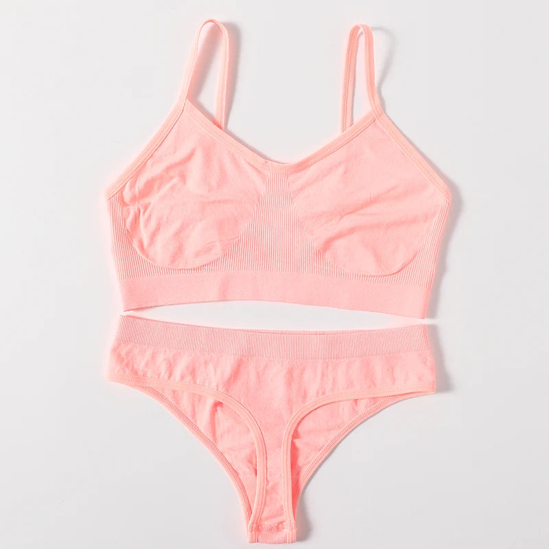 Seamless Ribbed Wireless Bralette Tank – Unlined Stretch Crop Top