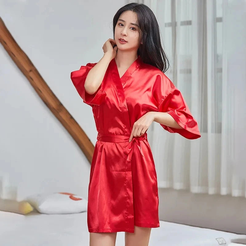 Women Silk Satin Short Night Robe Solid Kimono Robe Fashion Bath Robe Sexy Bathrobe Peignoir Femme Wedding Bride Bridesmaid Robe