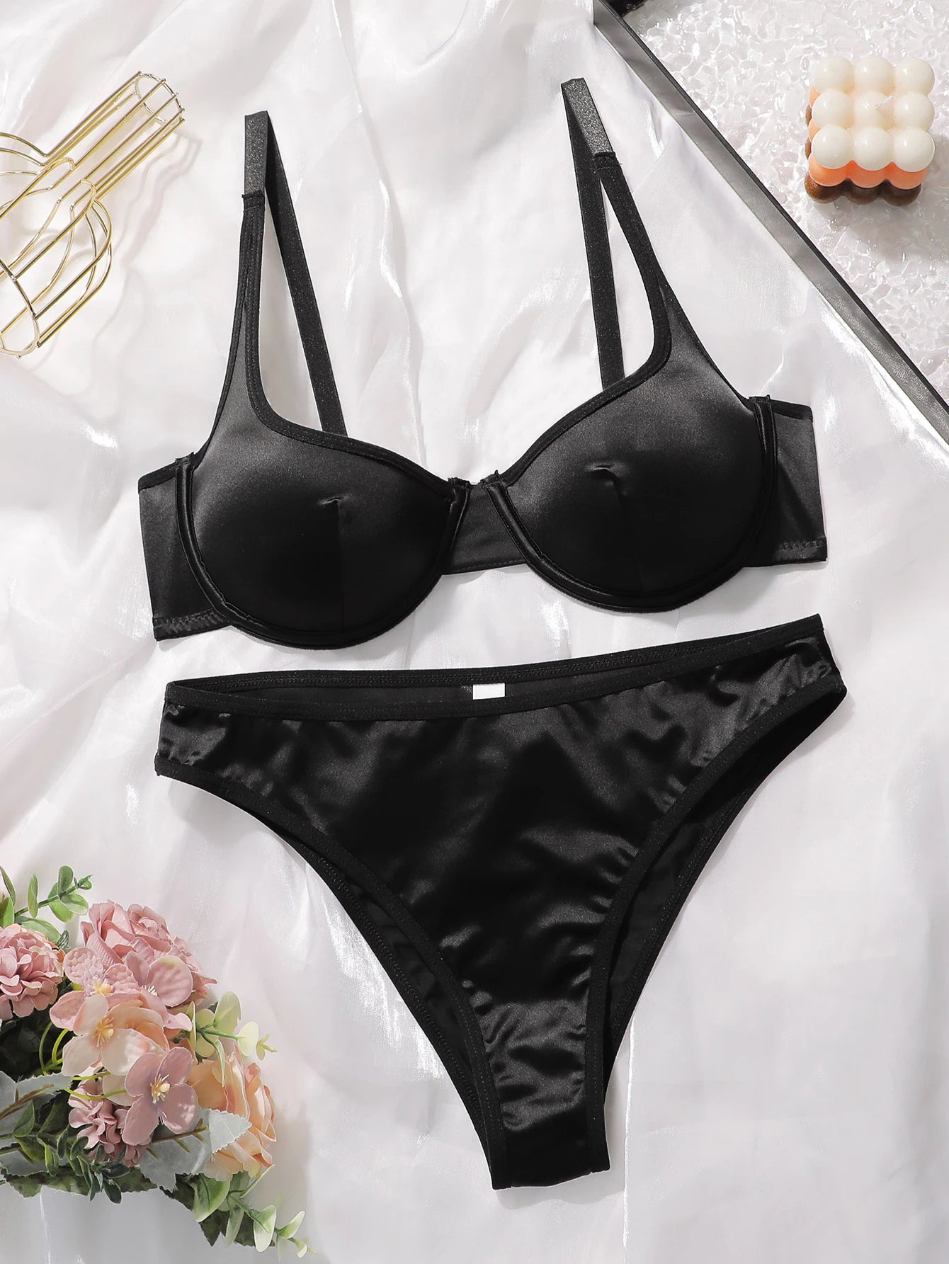 Women's sexy solid color fabric soft underwear set with steel ring gathering push up comfortable close fitting bra set MR2938