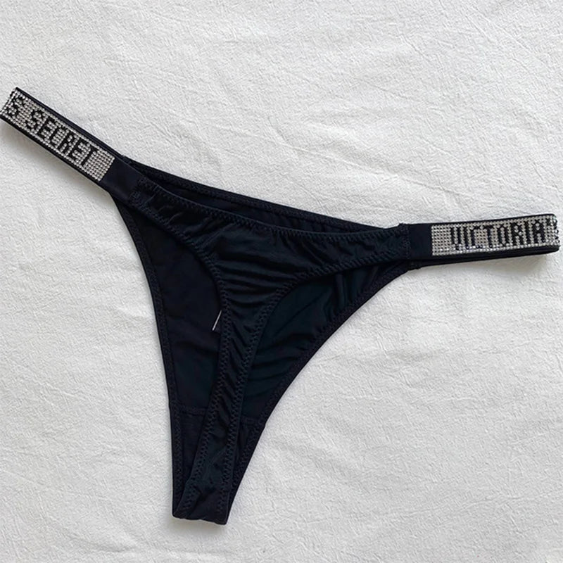 2025 New Women'S Underwear, Smooth Low-Waisted Sexy Women'S Thong, Attractive, Breathable, Shiny, Sexy And Comfortable In One，B