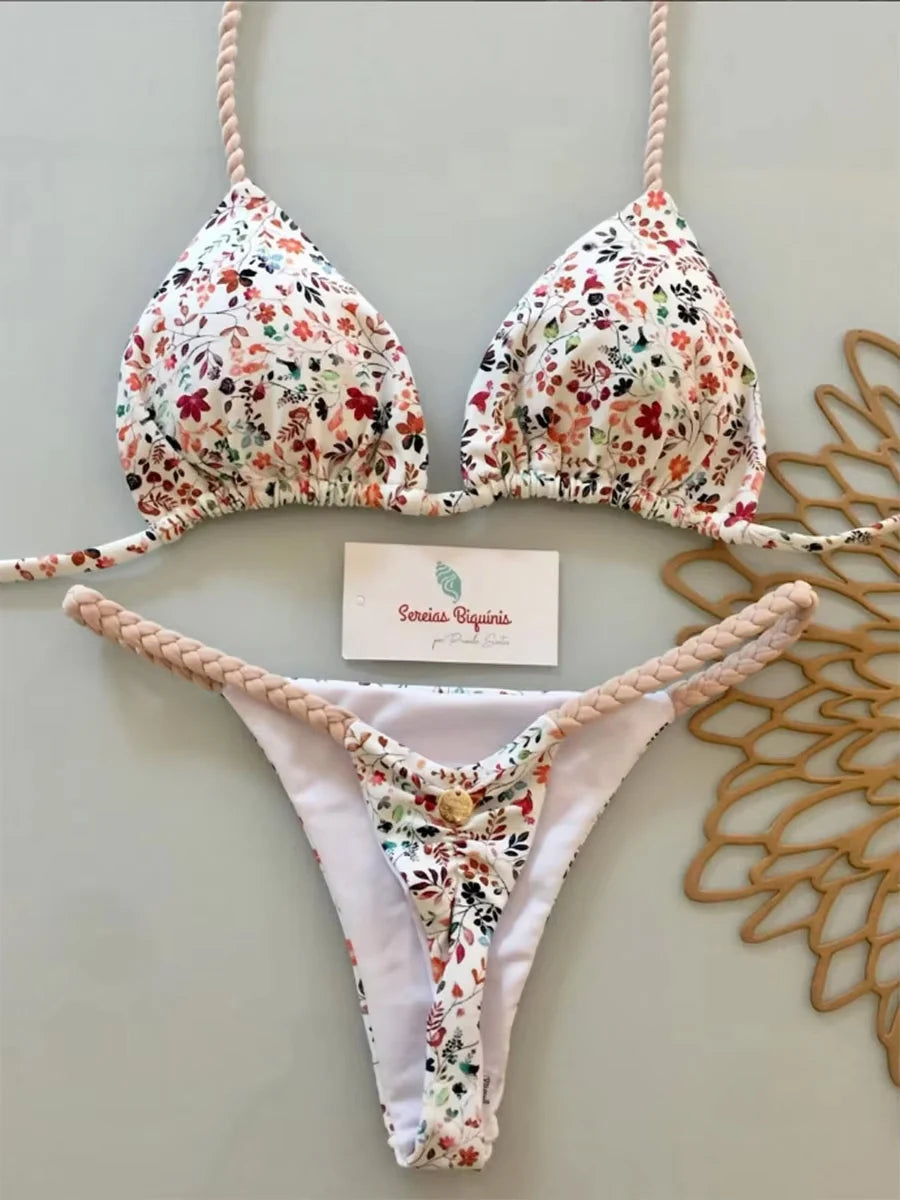 Micro Bikinis 2025 Women Swimsuit New Sexy Swimwear Halter Bikini Set Brazilian Biquini Female Thong Beachwear Party Wear