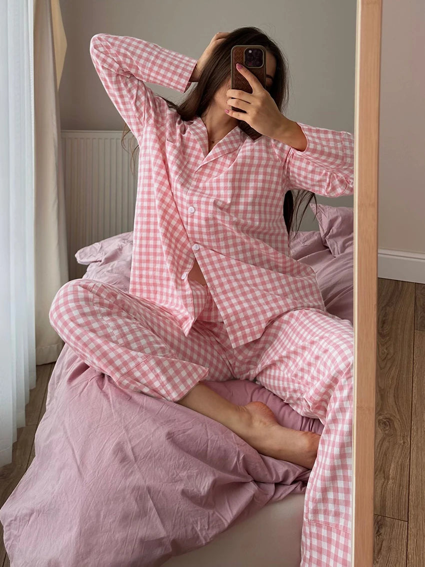 Pink Plaid Loose-Fit Turn-Down Collar Nightgown & Pajama Pant Set – Long Sleeve Sleepwear