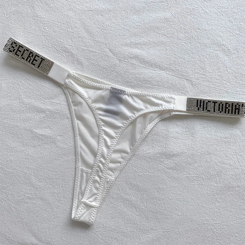 2025 New Women'S Underwear, Smooth Low-Waisted Sexy Women'S Thong, Attractive, Breathable, Shiny, Sexy And Comfortable In One，B