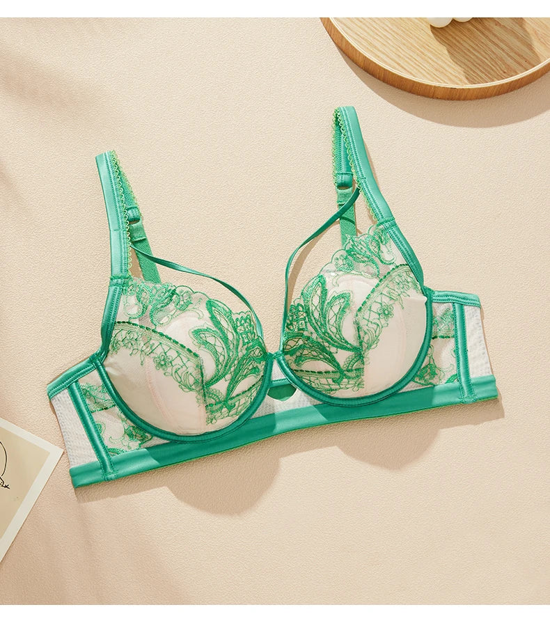 Embroidery Lace Unlined Anti-Sagging Summer Bra – Sexy Women’s Underwear (FW6043)