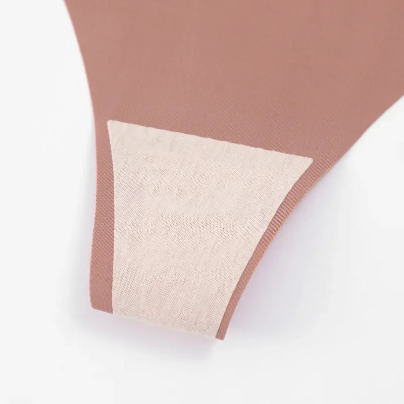 6PCS Seamless Hollow Heart Thong Set – Soft Breathable Hip-Covering Panties for Women
