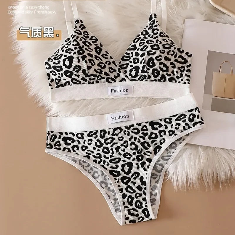 Leopard-Print Traceless Steel-Rim Bra & Underwear Set – Adjustable Strap-Back Support