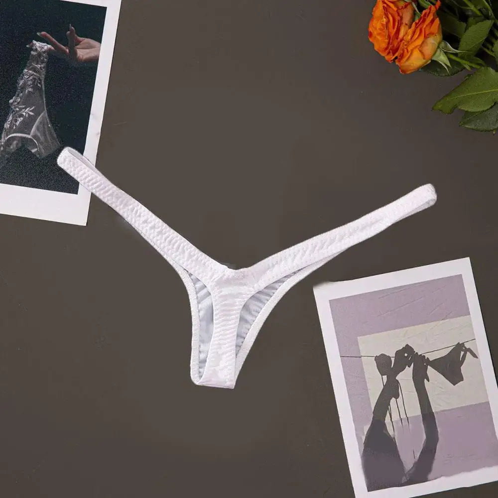 Women‘s Panties Solid G-strings Thongs Sexy Low Waist Temptation Lingeries Underwear For Ladies Brief Female Bikini Underpant