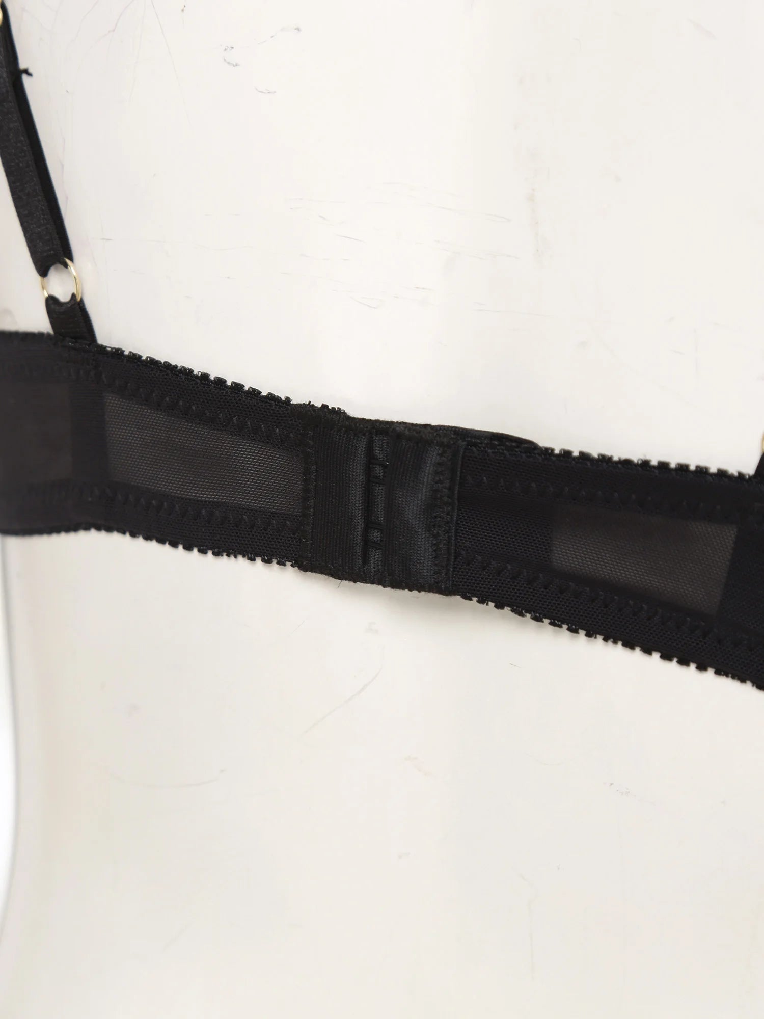 Women Sexy Low Cut Embroidery Push Up Bra