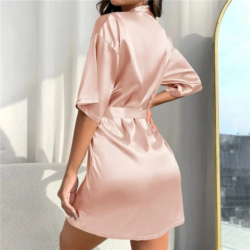 Women Silk Satin Short Night Robe Solid Kimono Robe Fashion Bath Robe Sexy Bathrobe Peignoir Femme Wedding Bride Bridesmaid Robe