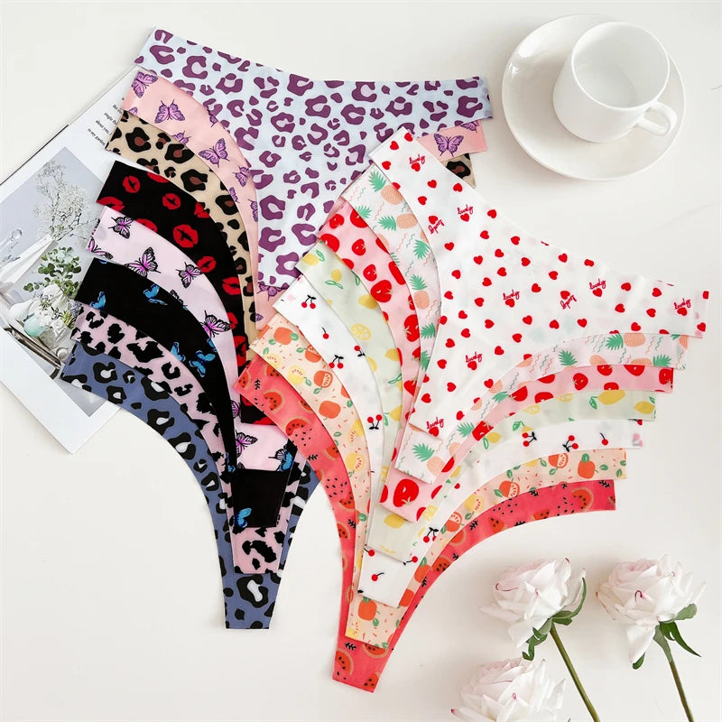 FINETOO Ultra Soft Seamless Graphic Print Thong Set – 4-Pack Stretch Leopard G-Strings for Women
